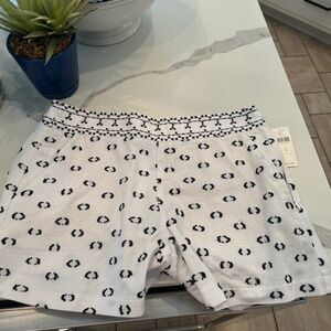 ANTHROPOLOGIE WOMENS SHORTS SIZE 6 NEW WITH TAGS BLACK & WHITE